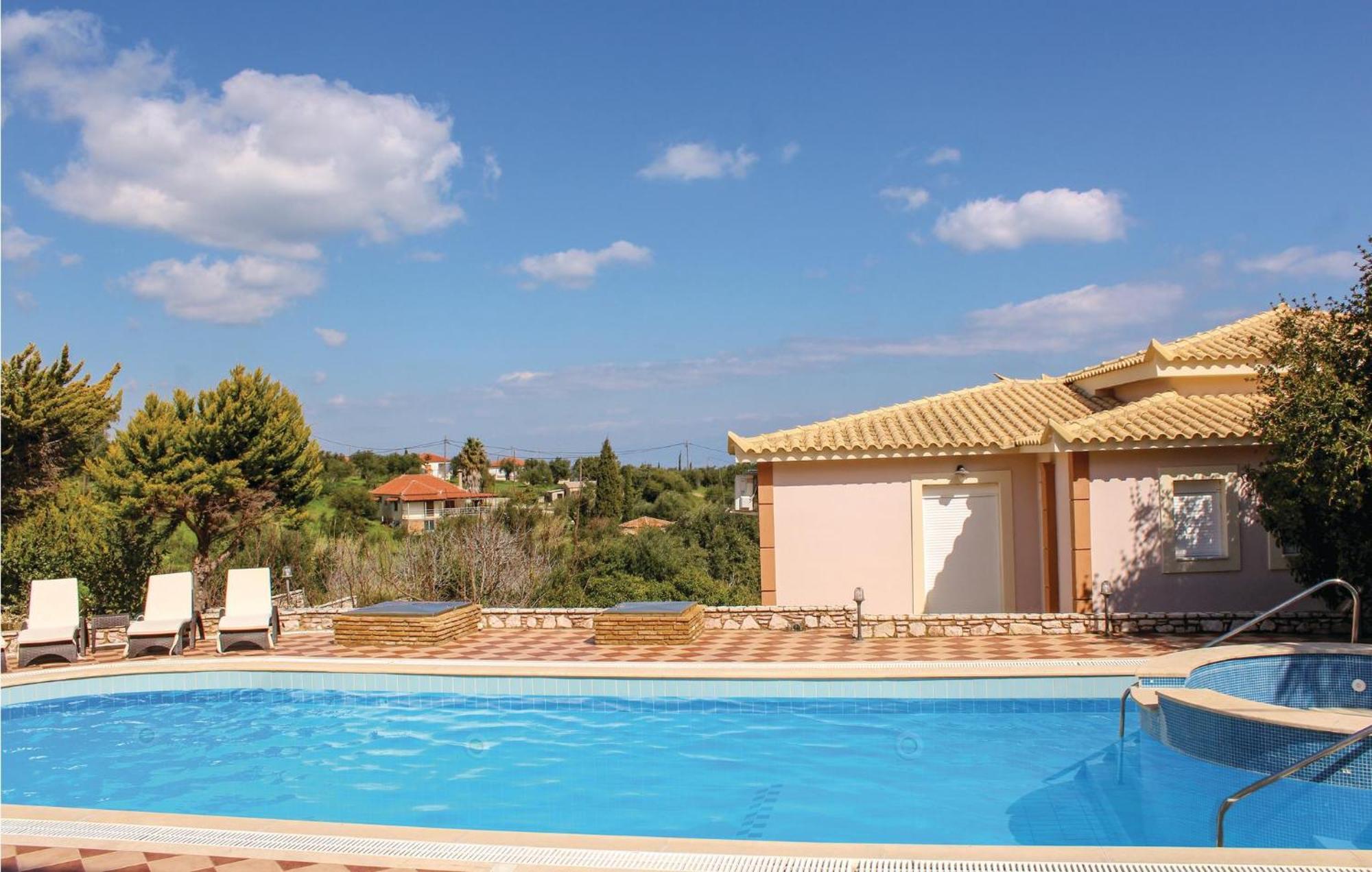 Amazing Home In Koroni With Wifi Koróni Exterior foto